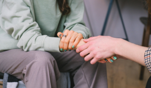 The Benefits of Retention for Therapists
